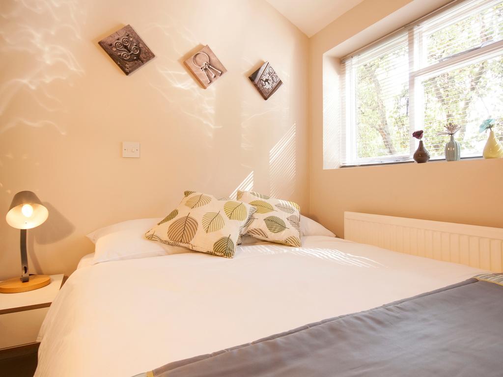 United Lodge Hotel And Apartments Лондон Екстериор снимка